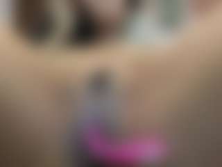 naomixjones's Live Sex Cam Show