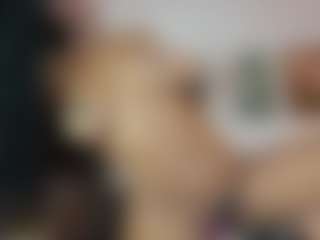 naomixjones's Live Sex Cam Show