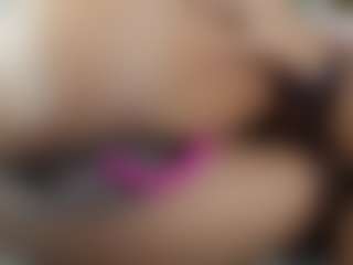 Live cam show with naomixjones - Athletic Teen (18+) on Soda Cam