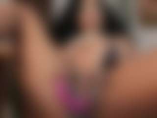 naomixjones's Live Sex Cam Show