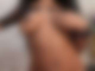 naomixjones's Live Sex Cam Show
