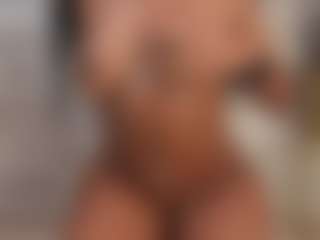 naomixjones's Live Sex Cam Show