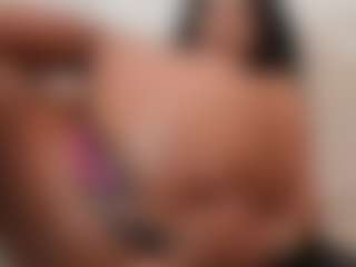 naomixjones's Live Sex Cam Show