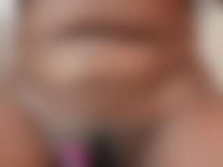 naomixjones's Live Sex Cam Show