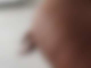 naomixjones's Live Sex Cam Show