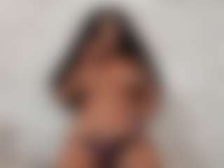 Live cam show with naomixjones - Latina on Dare Cams | colombia