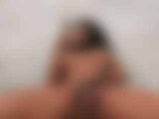 Live cam show with naomixjones - Drinking on Fit Hotties