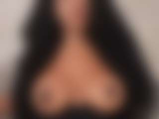 Live cam show with naomixjones - College on Camsoda