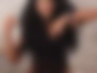 Live cam show with naomixjones - College Latina on Camsoda | colombia