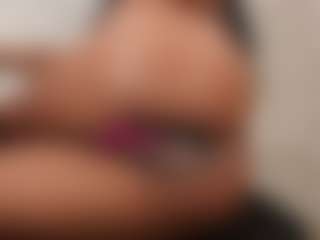 naomixjones's Live Sex Cam Show