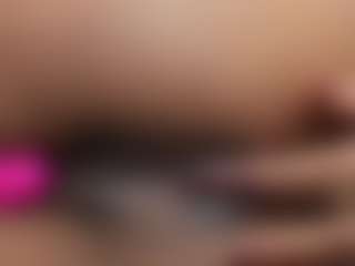 naomixjones's Live Sex Cam Show