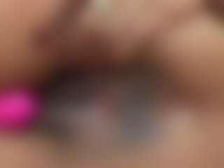 naomixjones's Live Sex Cam Show