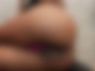 naomixjones's Live Sex Cam Show