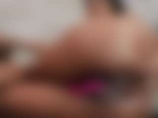 naomixjones's Live Sex Cam Show