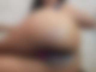 naomixjones's Live Sex Cam Show