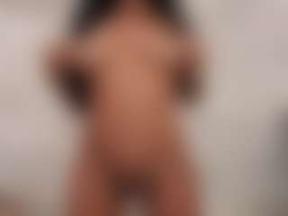 naomixjones's Live Sex Cam Show