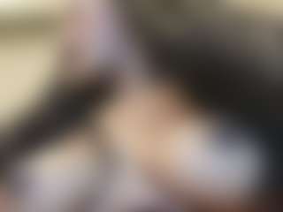 naomixjones's Live Sex Cam Show