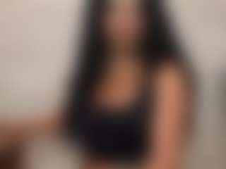 Live cam show with naomixjones - College Latina on Camsoda | colombia