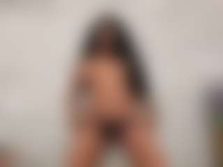 Live cam show with naomixjones - Brown Eyes on Camsoda