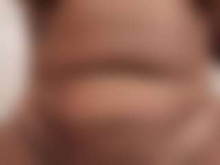 naomixjones's Live Sex Cam Show