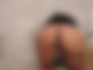 naomixjones's Live Sex Cam Show