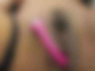 Live cam show with naomixjones - Foot Fetish on Camsoda