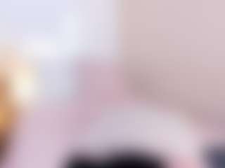 Live cam show with hannawilliams - Tease on Camming Site