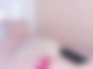 Live cam show with hannawilliams - Suck on SinfulBabes