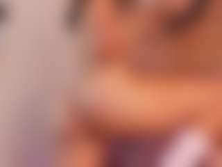Live cam show with hannawilliams - Tease on crypto-cams