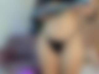 hannawilliams's Live Sex Cam Show