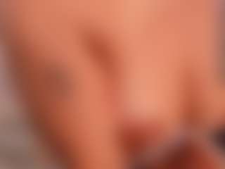 Live cam show with hannawilliams - Shaved Pussy on Lustler