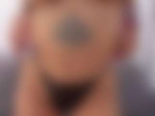 Live cam show with hannawilliams - Shaved Pussy Brown Hair on Livezox