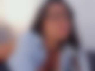 Live cam show with hannawilliams - Brown Eyes Brown Hair on Free Soda