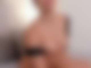 Live cam show with hannawilliams - Big Tits Brown Hair on camwithhim.com