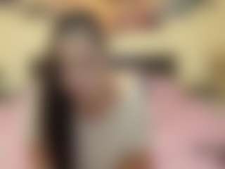 adellineee's Live Sex Cam Show