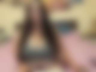 adellineee's Live Sex Cam Show
