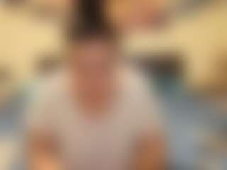 adellineee's Live Sex Cam Show