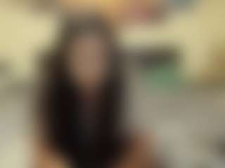 adellineee's Live Sex Cam Show