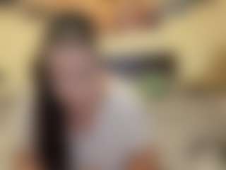 adellineee's Live Sex Cam Show