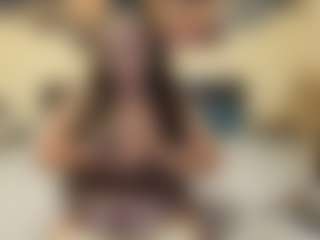 adellineee's Live Sex Cam Show