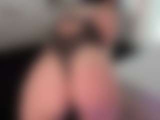 Live cam show with patriciakeys - Naked on crypto-cams