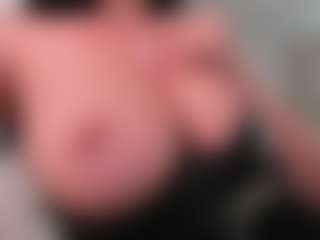 Live cam show with patriciakeys - Toys on Latina Girls