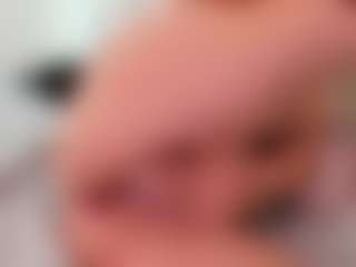 Live cam show with patriciakeys - Lovense on livesuperchat.net
