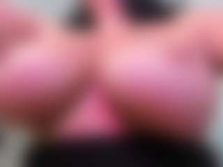 Live cam show with patriciakeys - Squirt White on CamwithHer | romania