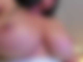 Live cam show with patriciakeys - Smoking on Camiplay Live