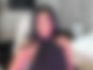 Live cam show with patriciakeys - Shaved Pussy MILF on Taboo Cams XXX