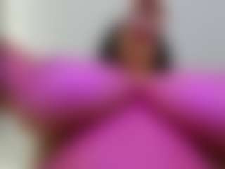 Live cam show with patriciakeys - Cougar on Soda Cam