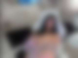 Live cam show with patriciakeys - Blowjob on Camsoda