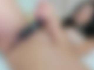 Live cam show with patriciakeys - Pornstar Public on hornycams.live