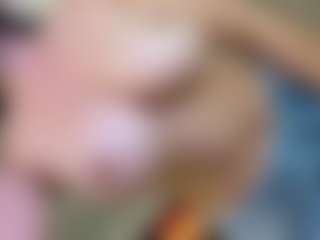Live cam show with patriciakeys - Moaning on sexytreat.net